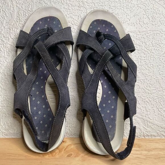 Lands'‎ End Woman's Comfort gray suede strappy  flat sandals size 9B - Picture 1 of 7